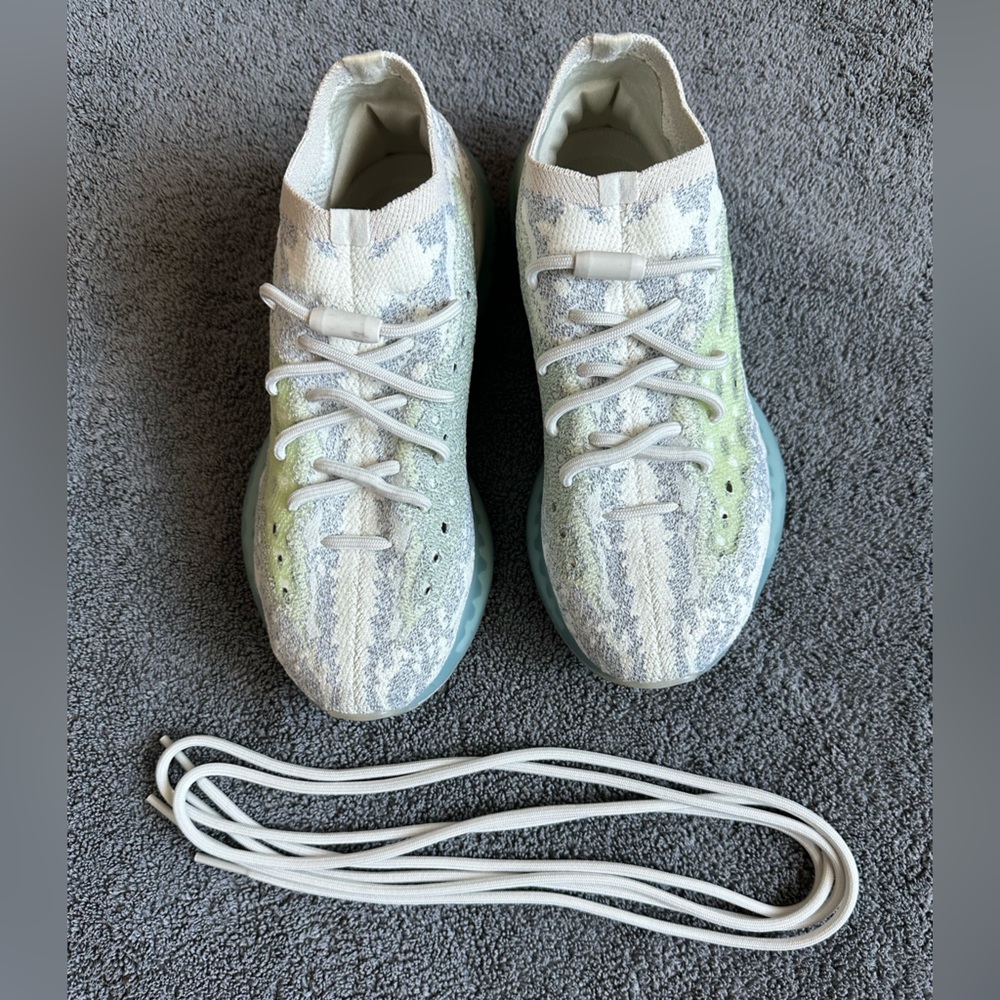 adidas Yeezy Boost 380 - Alien Blue - Men 7.5 - Barely Worn - Picture 9 of 13